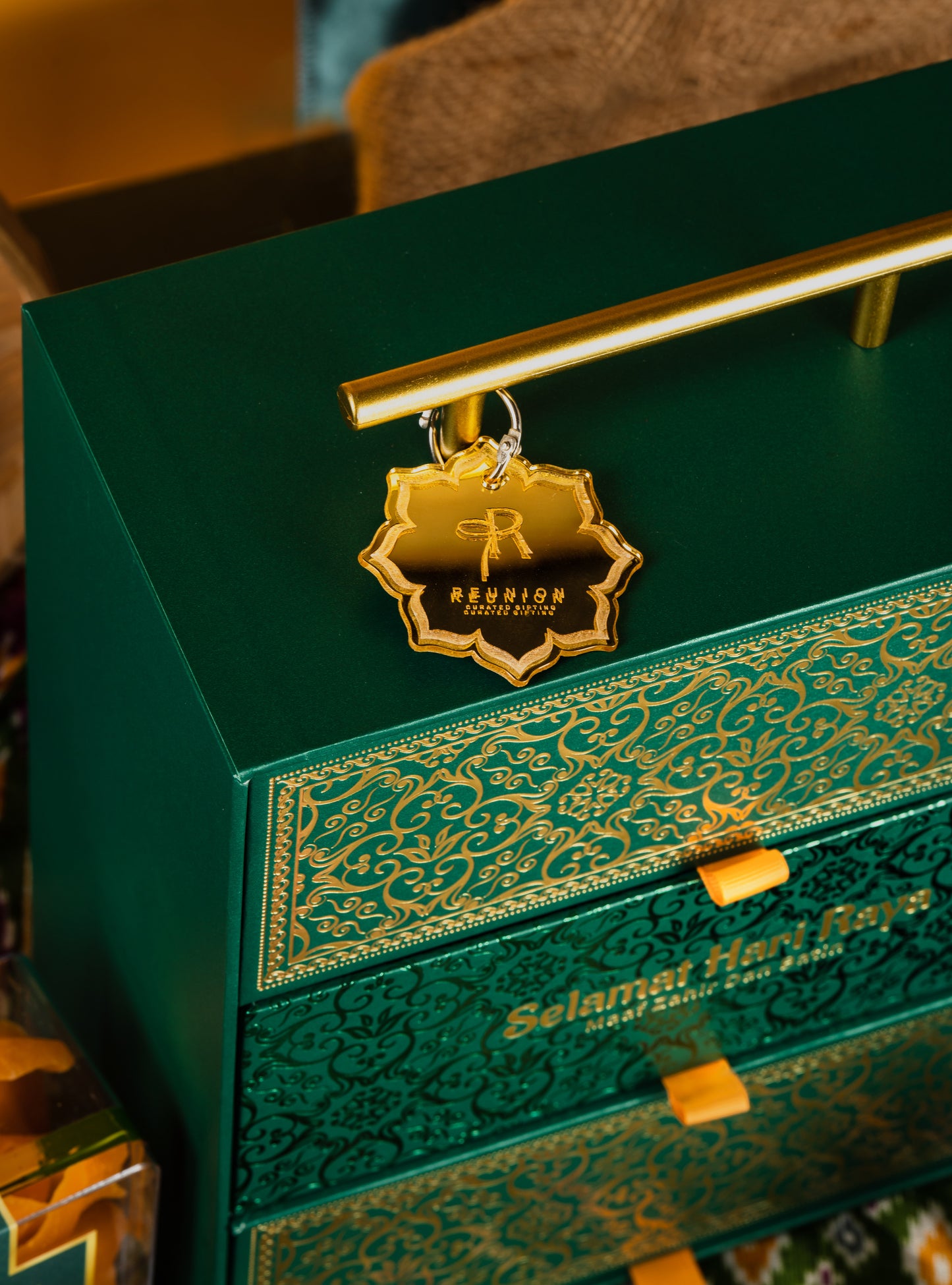[RAYA LUXE] The Cookie Indulgence RAYA'25 GIFT BOX